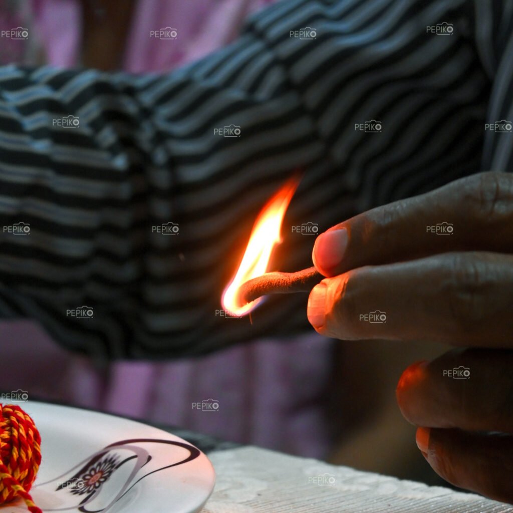 
									Picture of agar Batti / Dhoop being lighten up